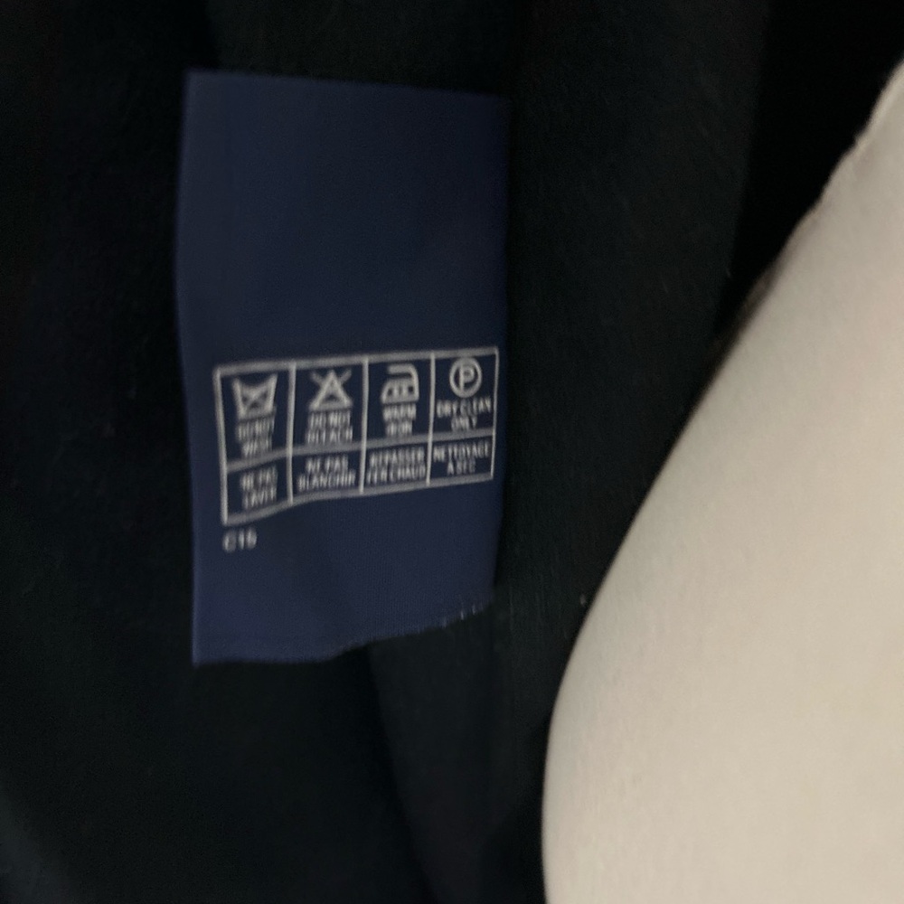 Burberry Black Double-Breasted Belted Trench - Picture 8 of 13
